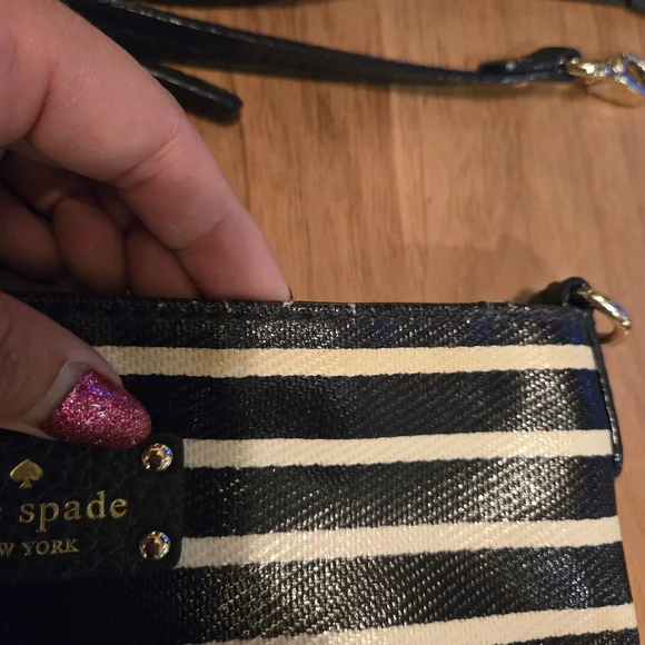 Kate Spade Black and White Striped Crossbody Bag - Picture 5 of 11